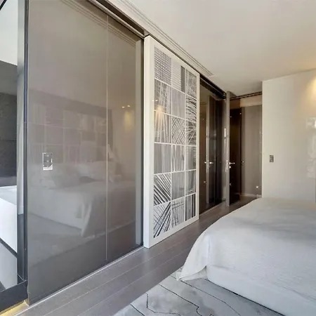 Unique Flat For 12